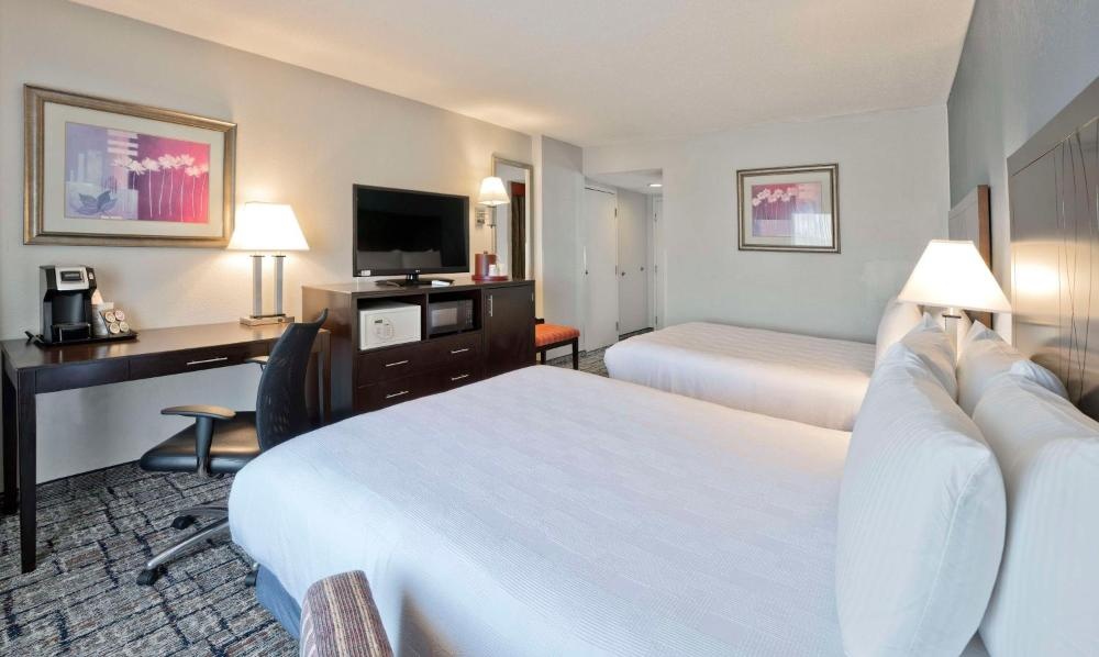 Best Western Plus Hotel & Conference Center Image 56