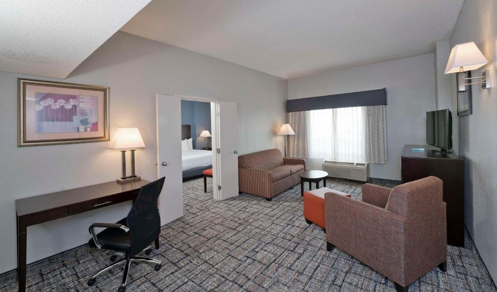 Best Western Plus Hotel & Conference Center Image 59